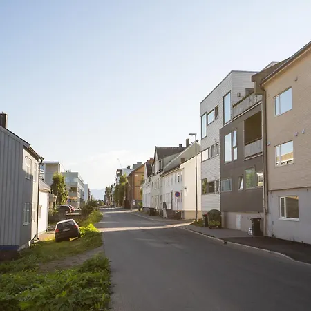 Spacious And Elegant Apartment Tromso Exterior photo